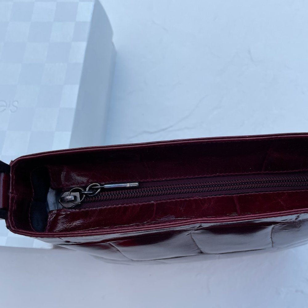 NWT - FRANCHI WINE (CORDOVAN) LEATHER SHOULDER BAG - FROM BLOOMINGDALES - Picture 6 of 15